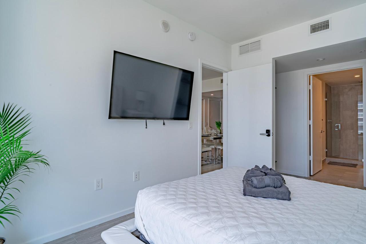 Luxurious 2-Bed Apartment With Breathtaking Bay Views!! Miami Exterior foto