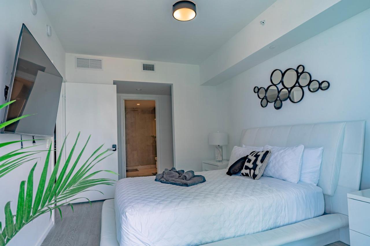 Luxurious 2-Bed Apartment With Breathtaking Bay Views!! Miami Exterior foto